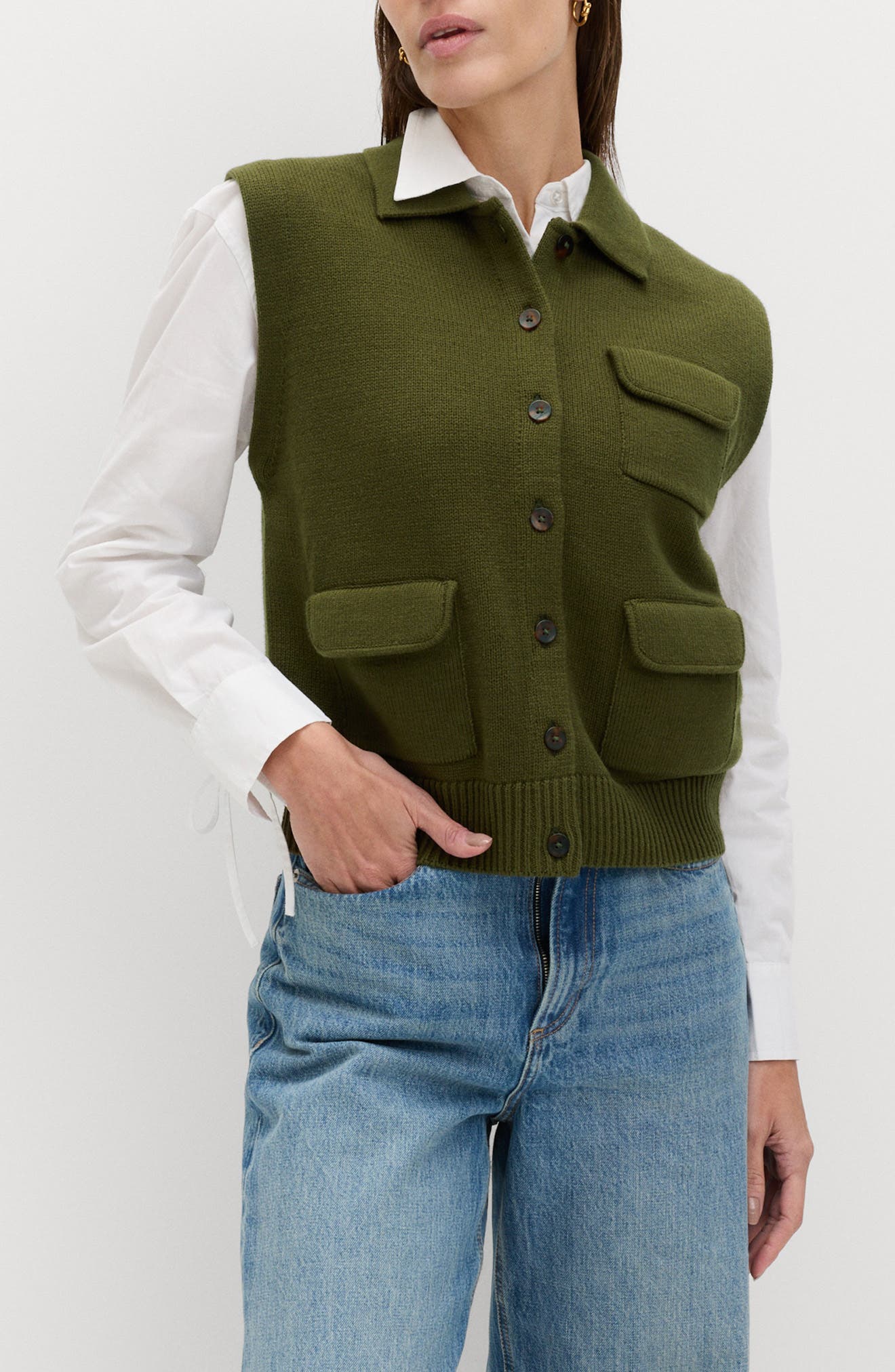 selected DARK KHAKI