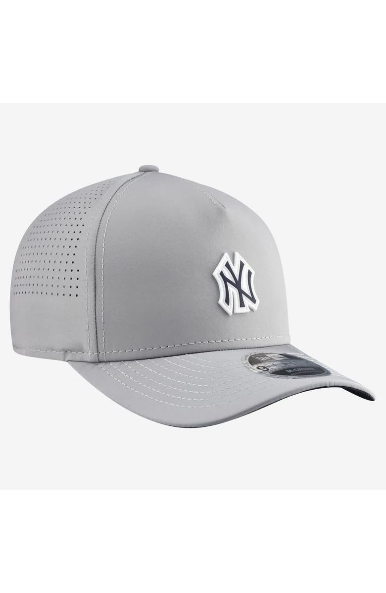 New Era Men's New Era Gray New York Yankees Micro Logo 9FORTY M-Crown A-Frame Adjustable Hat, Alternate, color, Gray