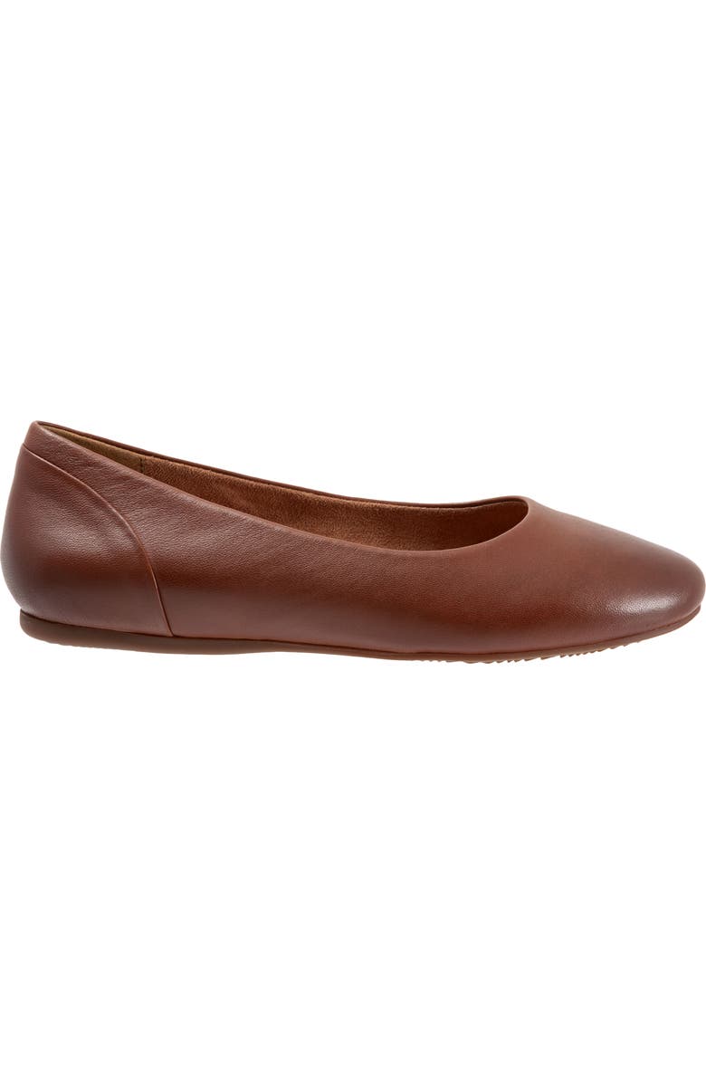 SoftWalk<sup>®</sup> Shiraz Flat, Alternate, color, Cognac
