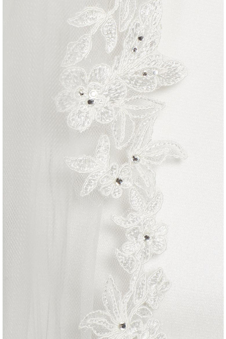 'Angelina' Lace Trim Tulle Veil, Alternate, color, IVORY