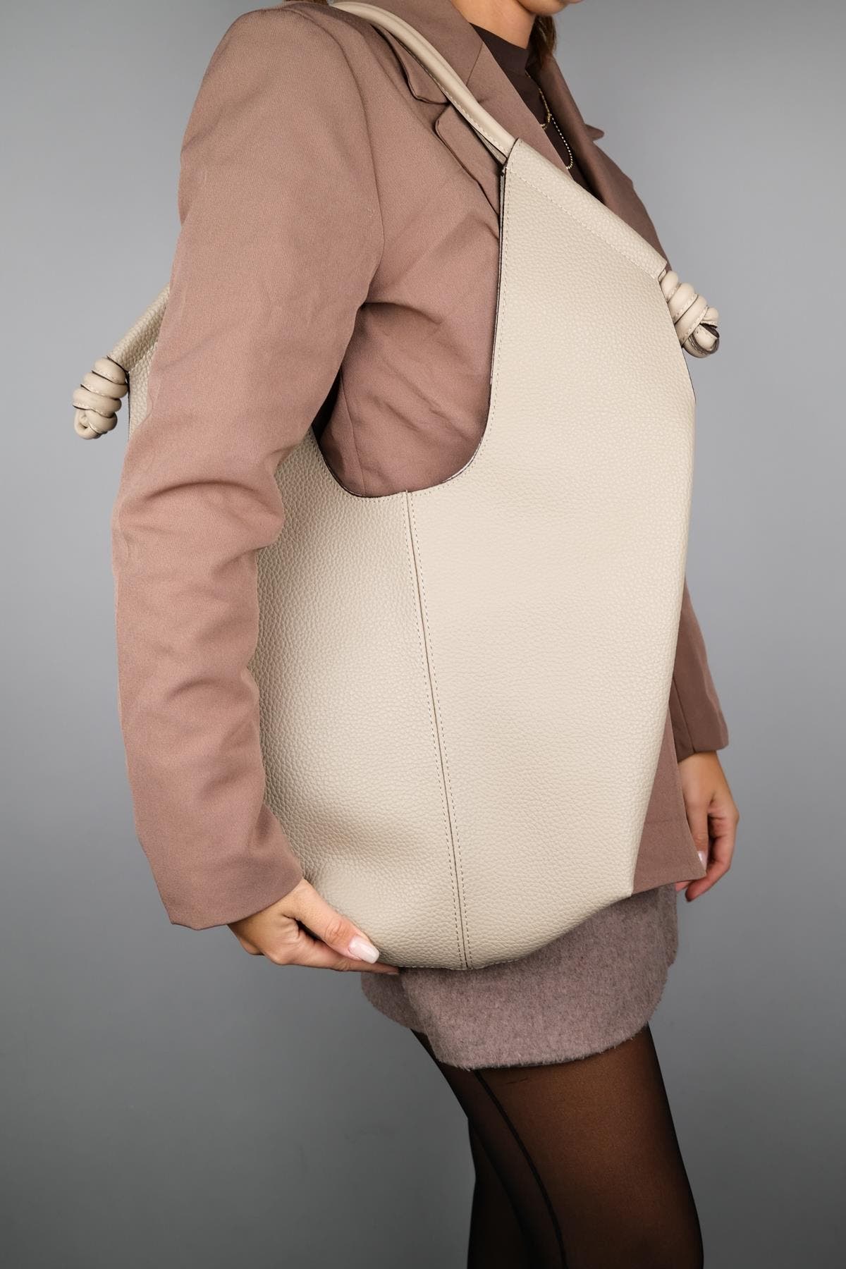 Santana Slouchy Shoulder Bag, Alternate, color, Beige