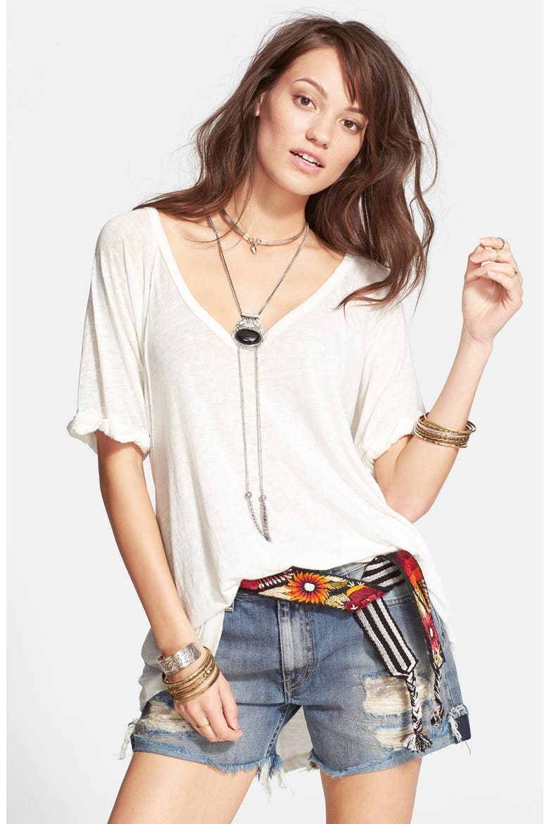 'Free Falling' Shirttail V-Neck Tee, Main, color, WHITE