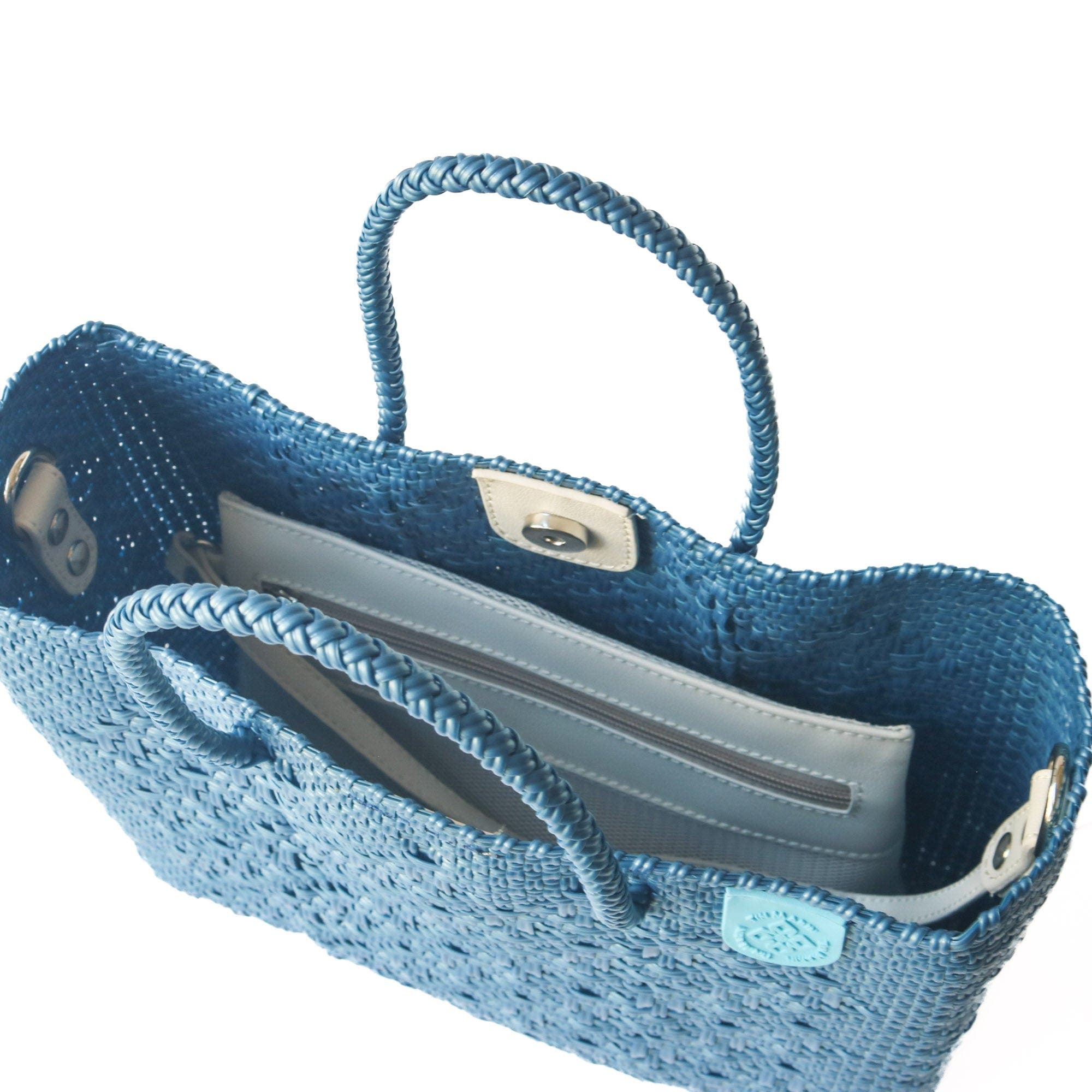 Tin Marin Maui Medium Woven Resort Crossbody Bag, Alternate, color, Blue