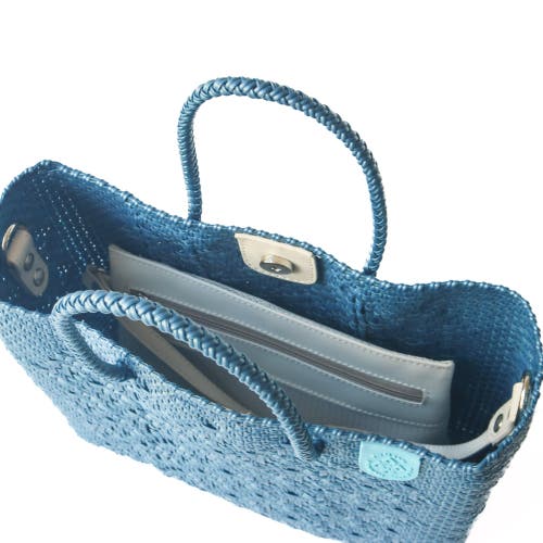 Tin Marin Maui Medium Woven Resort Crossbody Bag In Blue