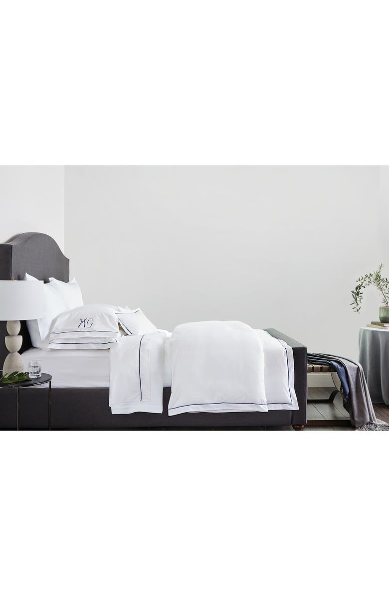 Matouk Bergamo Cotton Percale Duvet Cover, Alternate, color, Black