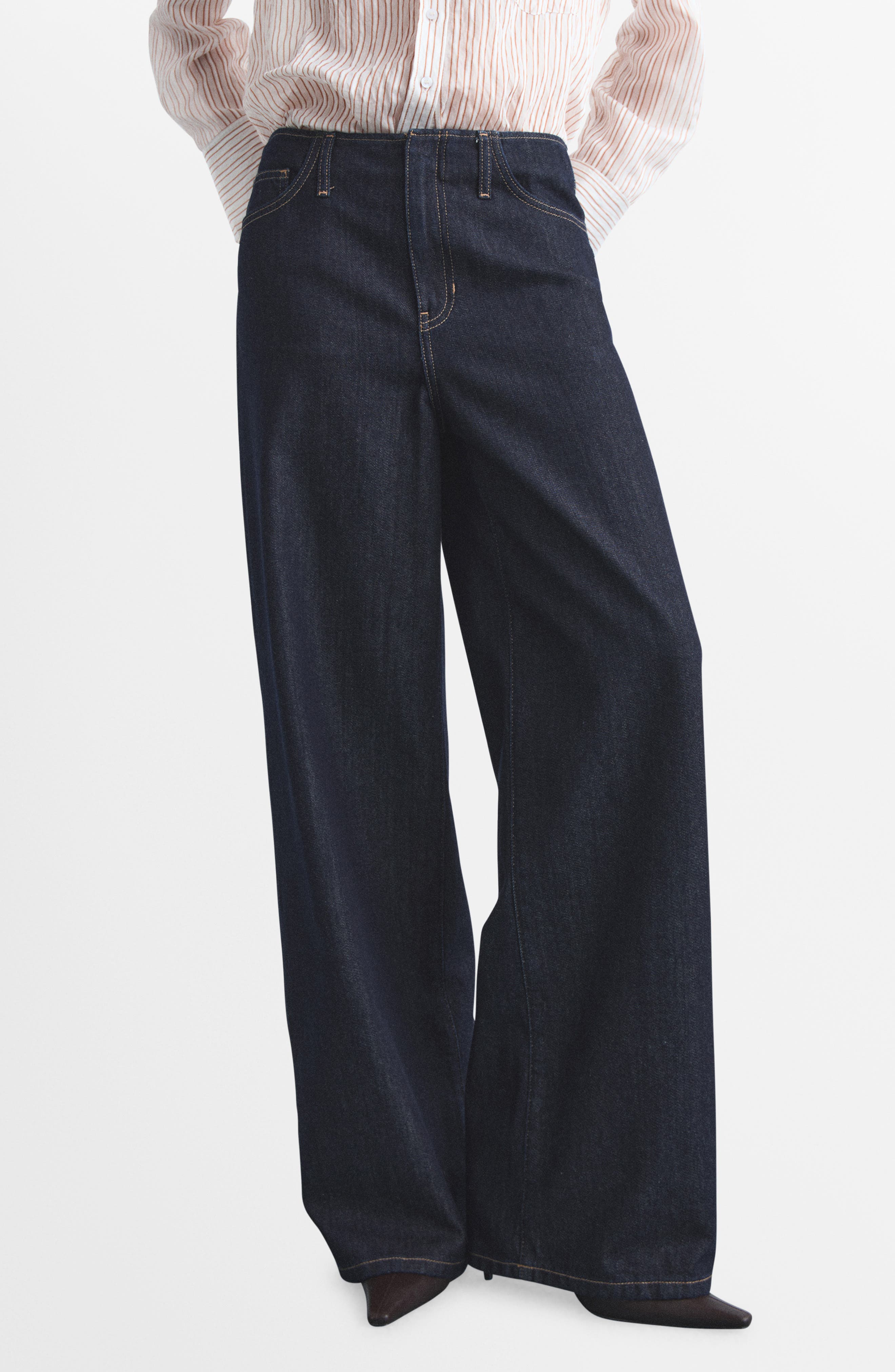 Bandless Mid Rise Wide Leg Jeans