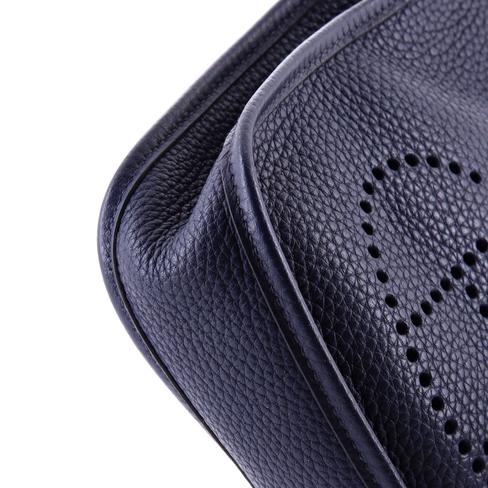 Pre-Owned Hermes Evelyne Bag Gen III Clemence TPM, Alternate, color, Bleu Saphir