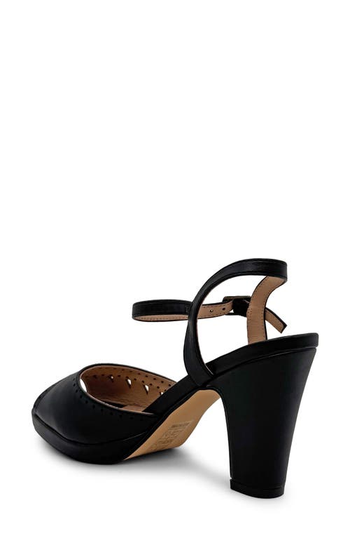 Chelsea Crew Aria Platform Sandal In Black