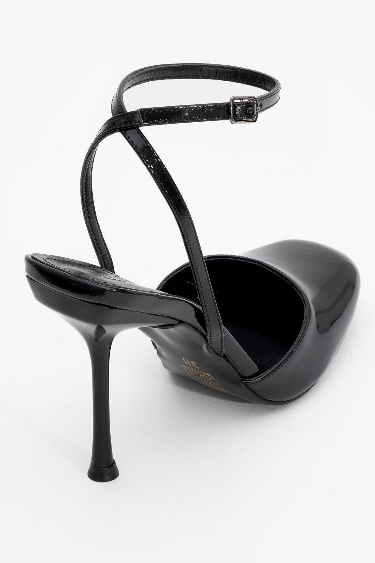 Prologue Shoes Blues Round Toe Ankle Strap Pump, Alternate, color, Black Patent