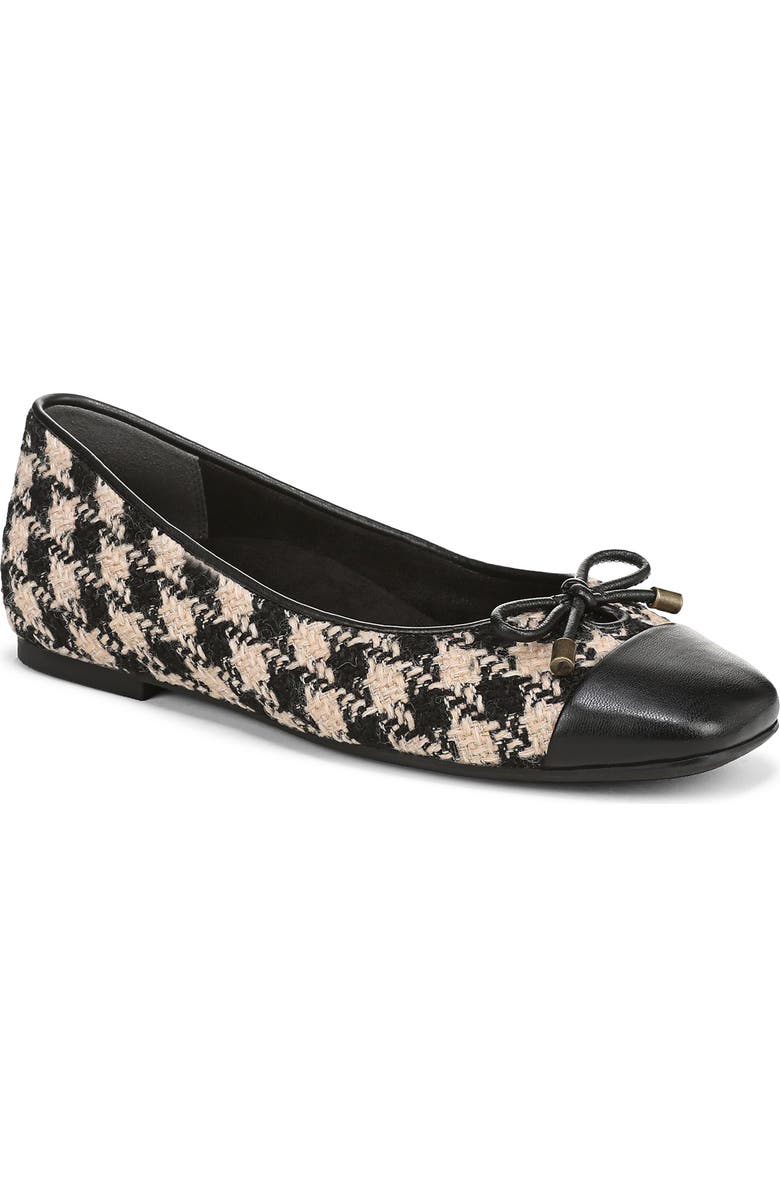 Vionic Klara Cap Toe Flat, Main, color, Black/ Cream