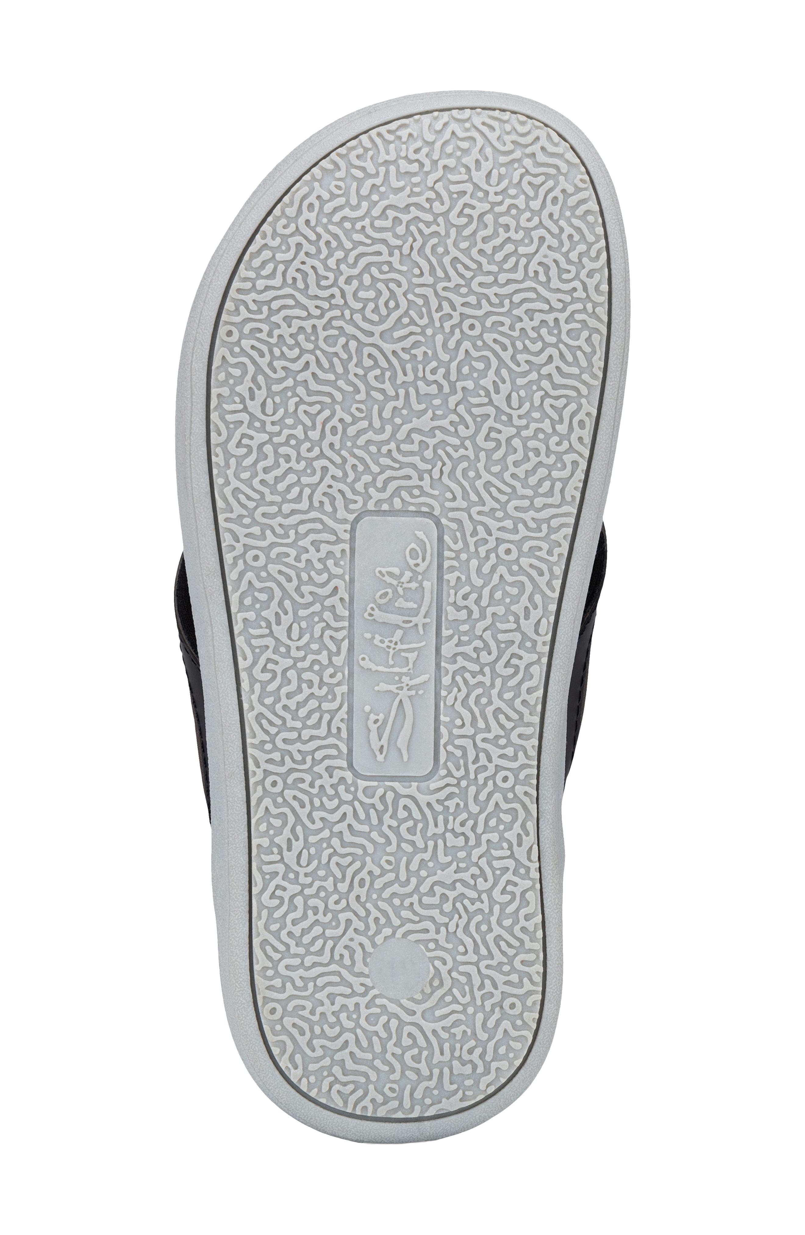 Salt Life Kids' The Dune Flip Flop, Alternate, color, Black