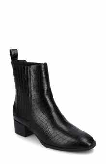 Journee Collection Wrenley Bootie