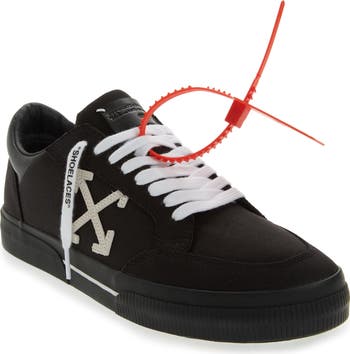 New Vulcanized Low Sneaker