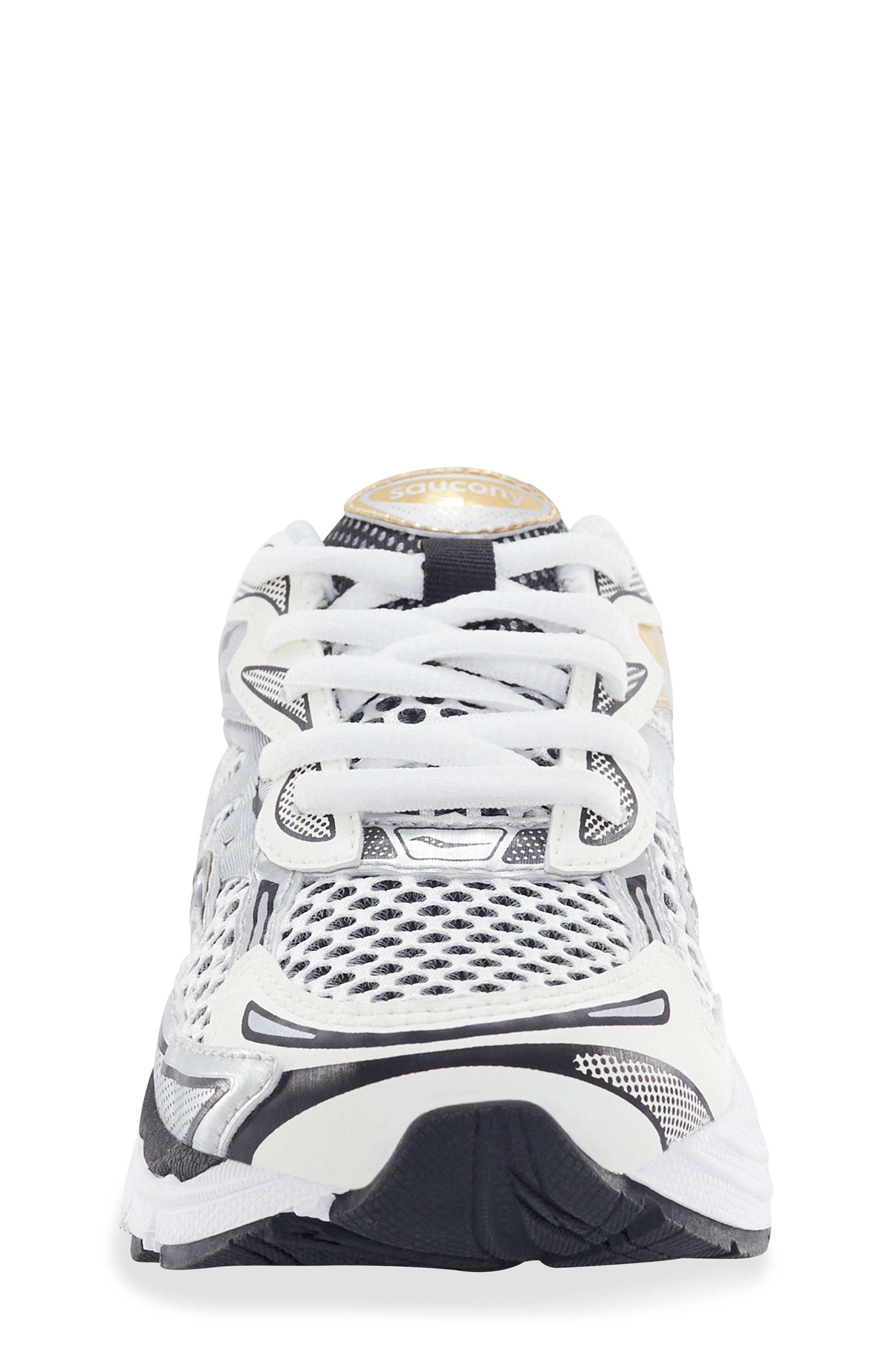 Saucony Kids' ProGrid Omni 9 Sneaker, Alternate, color, Silver/Gold