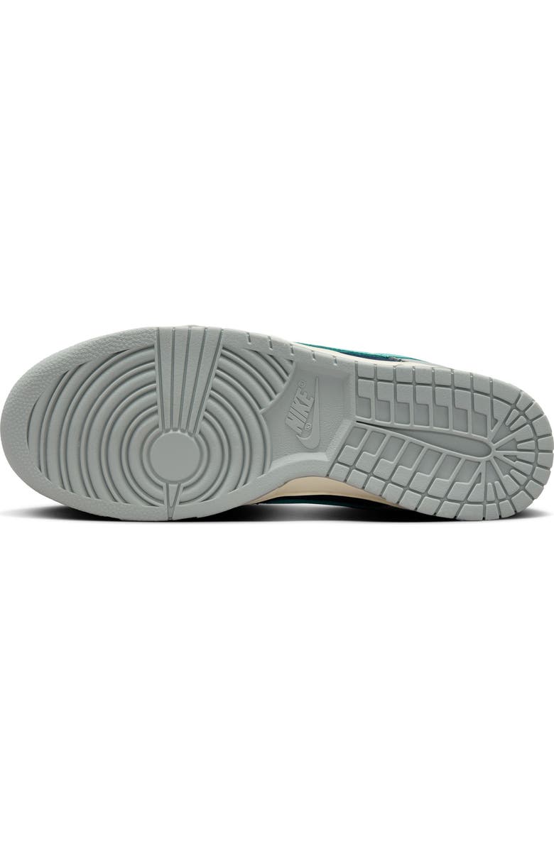 Nike Dunk Low Retro Premium Sneaker, Alternate, color,