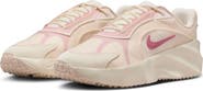 Nike Aura Edge Sneaker