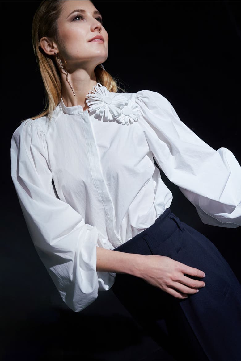 Cotton Poplin Blouse With Flower Pin, Alternate, color, White