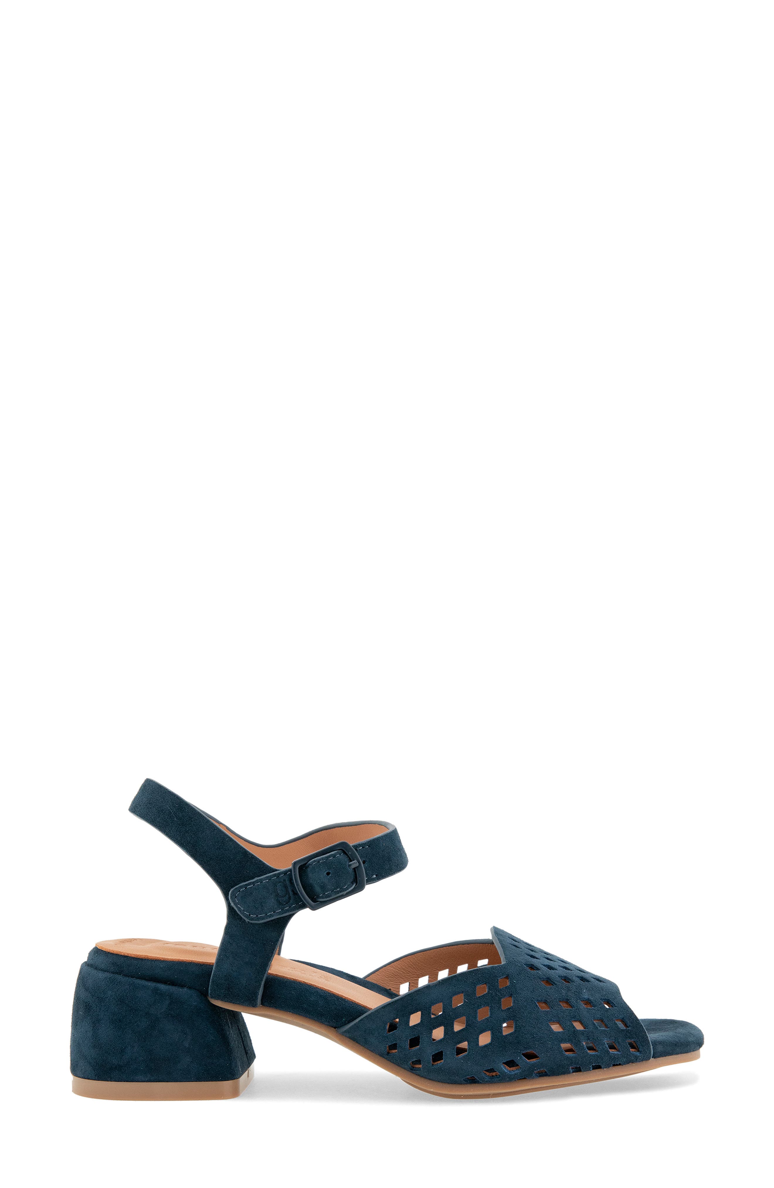 Gentle Souls Oaks Ankle Strap Sandal, Alternate, color, 