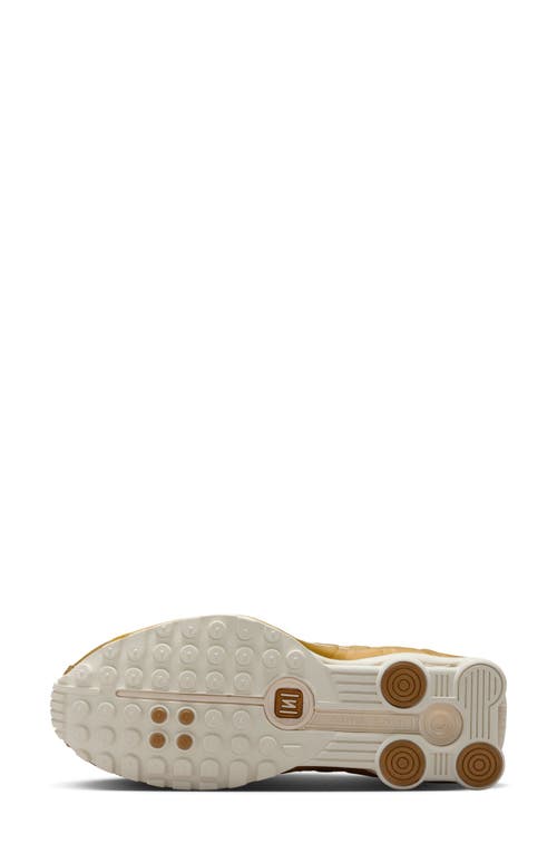 Nike Shox R4 Sneaker In Gold
