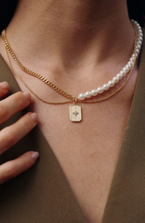 Rc Retro Chic Star Shields Necklace In Gold