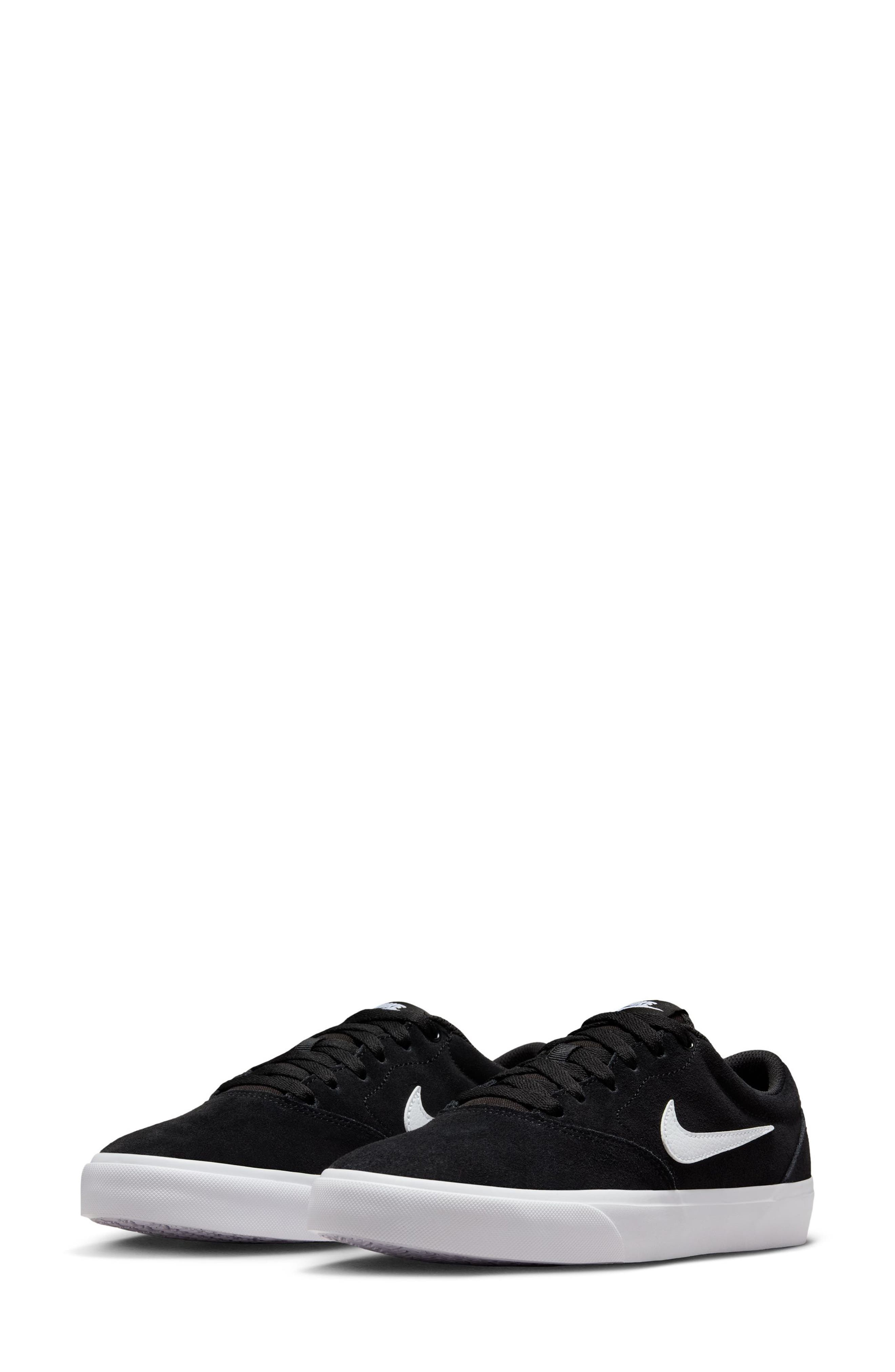 Nike Charge Skate Sneaker