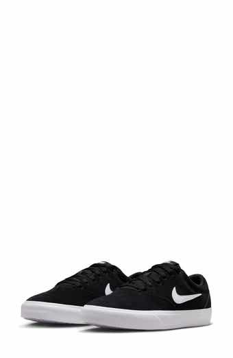 Nike Charge Skate Sneaker