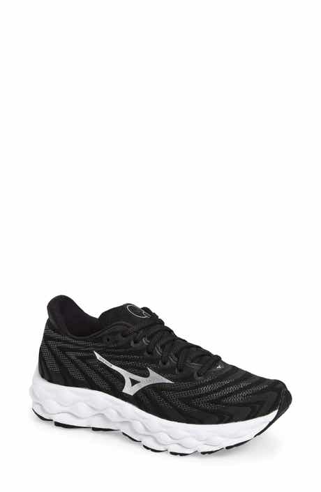 Wave Sky 8 Running Shoe - Wide Width