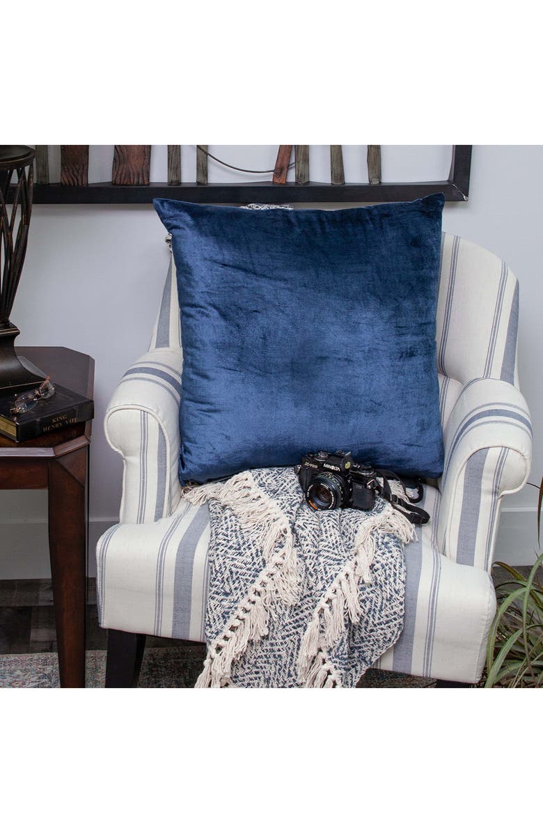 PARKLAND COLLECTION Jugo Trans Solid Throw Pillow, Alternate, color, Navy Blue