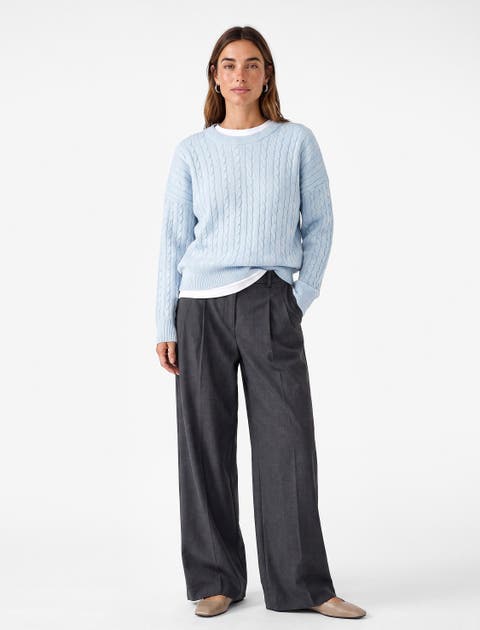 Long Sleeve Crew Neck Cable-knit Sweater