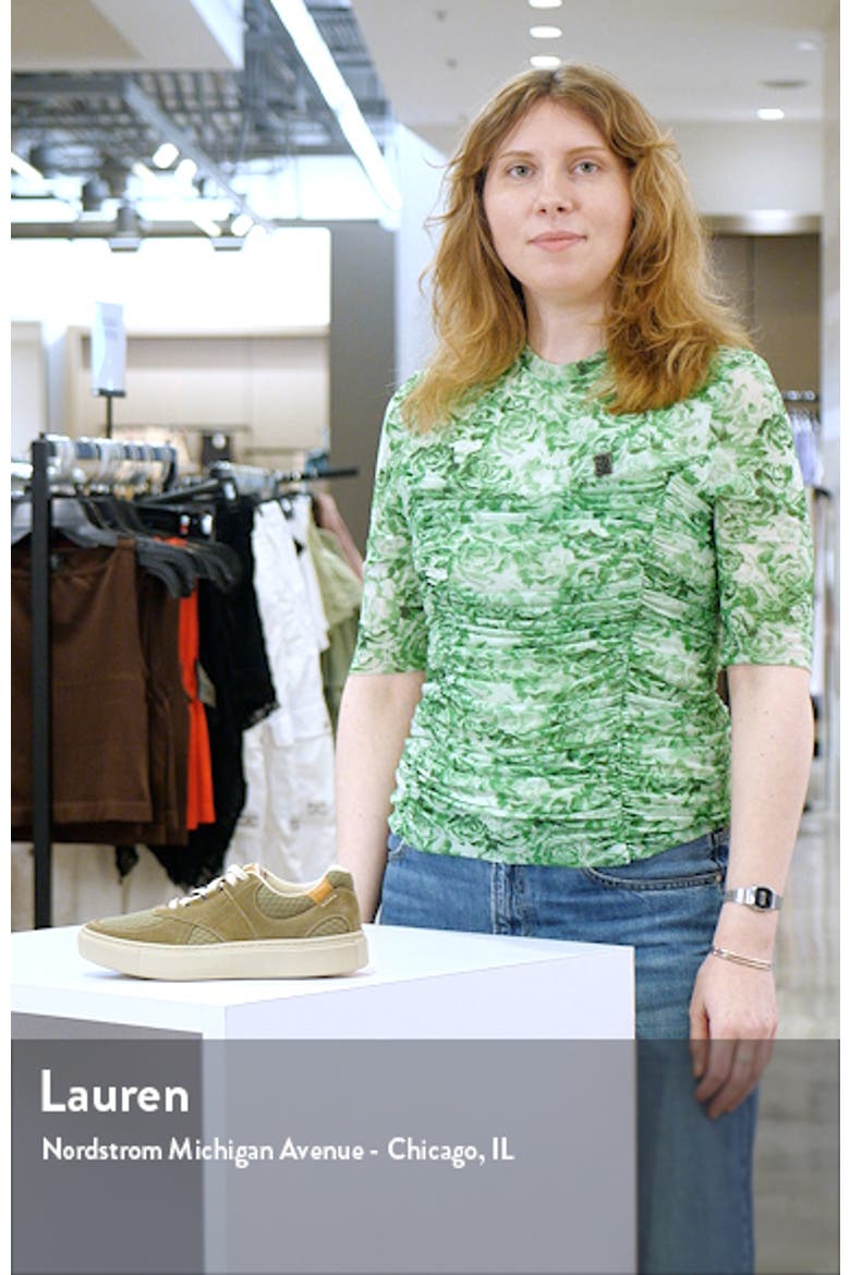 High Street X Sneaker video