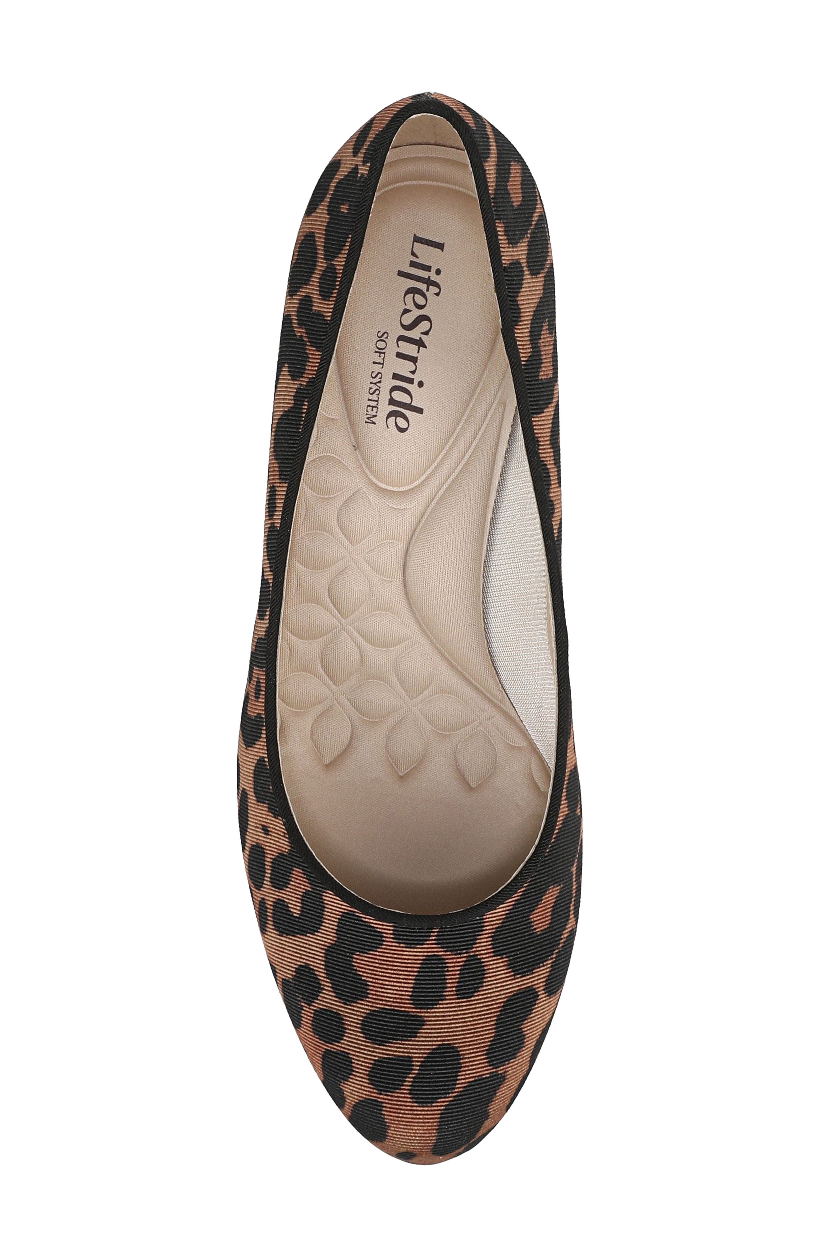 LifeStride Parigi Plus Pump, Alternate, color, Brown Multi