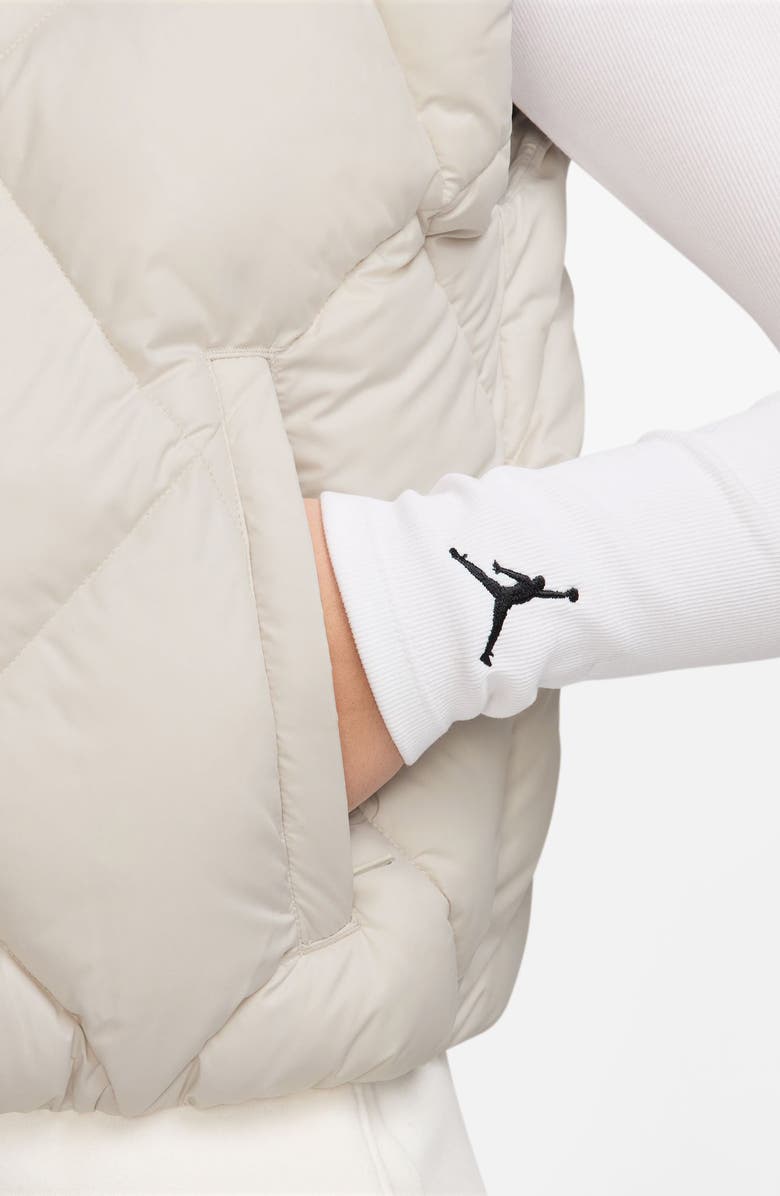 Jordan Brooklyn Therma-FIT Quilted Puffer Vest, Alternate, color, Light Ore Wood Brown/ White