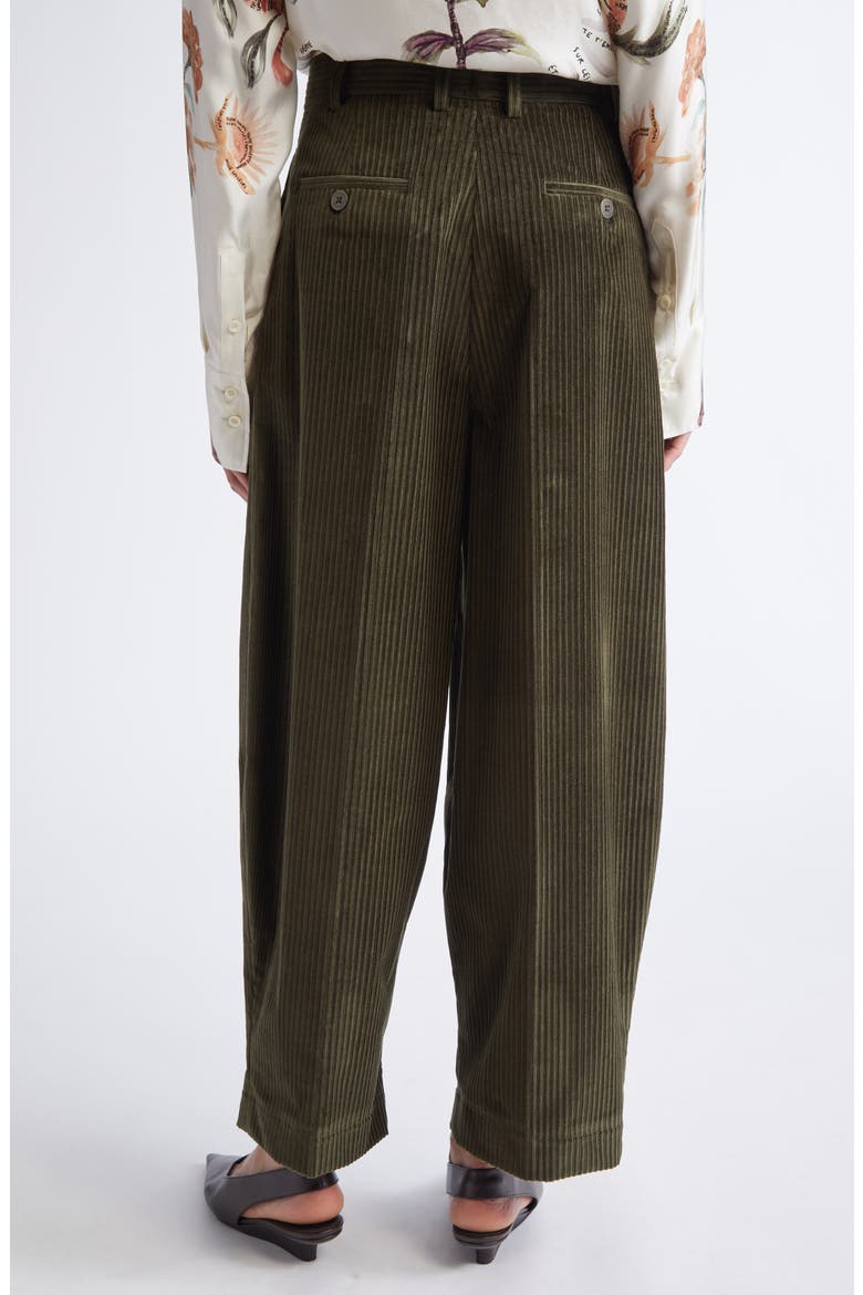 Dash Pleated Barrel Leg Crop Pants, Alternate, color, DARK FOREST