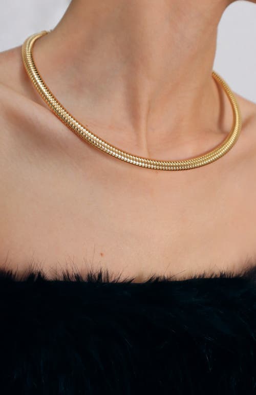 Rc Retro Chic Minimalist Choker In Gold