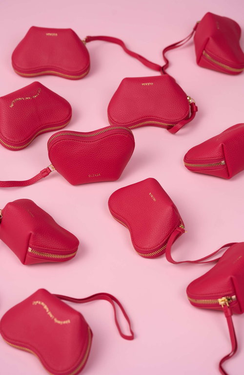 Oleada Mini Le Coeur Pouch In Red