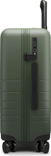 【Monos】☆お洒落☆23-Inch Carry-On Plus Spinner Luggage Monos 23-Inch Carry-On Plus Spinner Luggage | Nordstrom