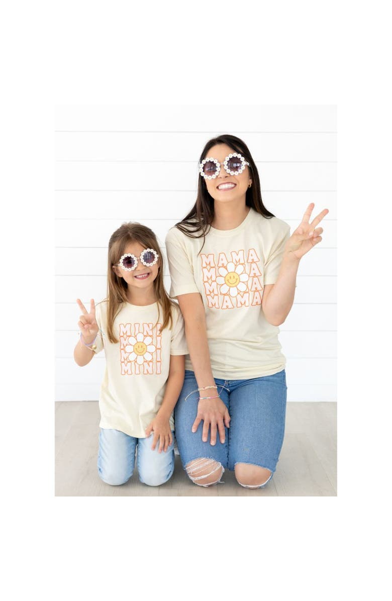 Sweet Wink Mini Daisy Short Sleeve T-Shirt, Alternate, color, Natural