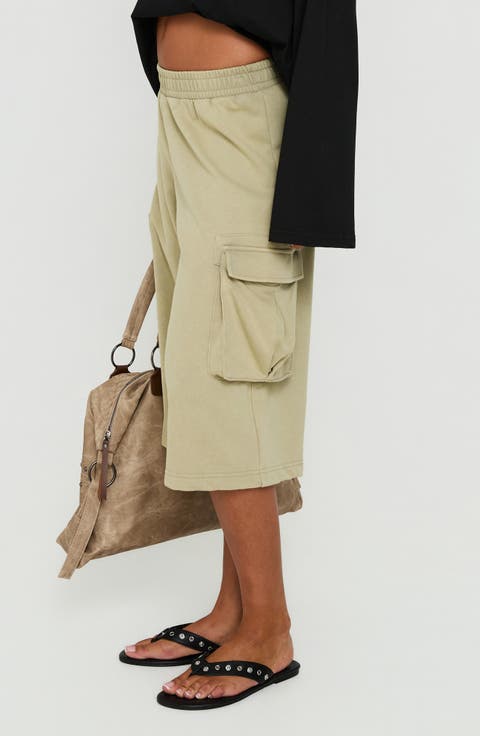 Harleah Wide Cargo Fleece Shorts