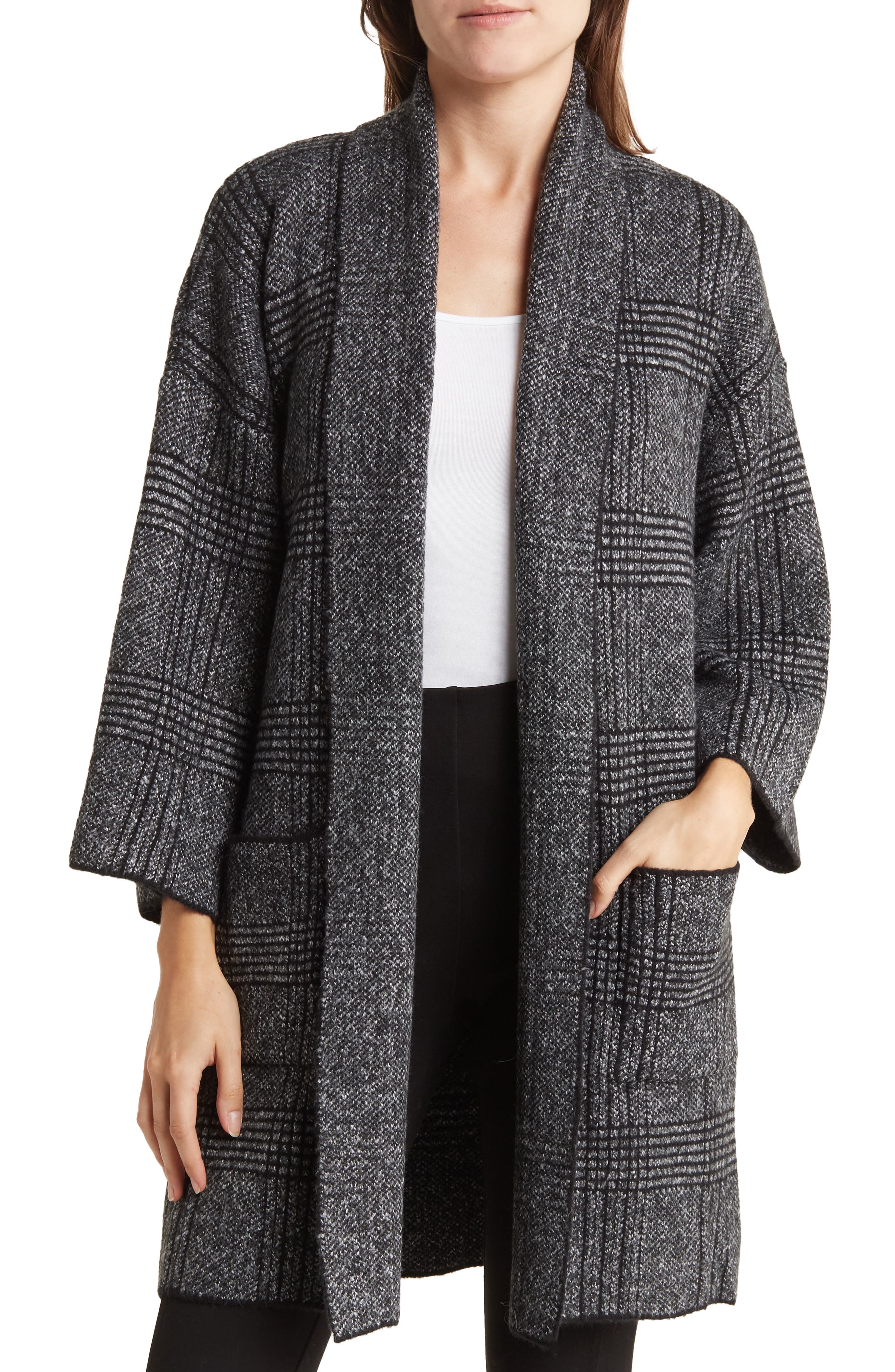 Love Token Bob Plaid Cardigan