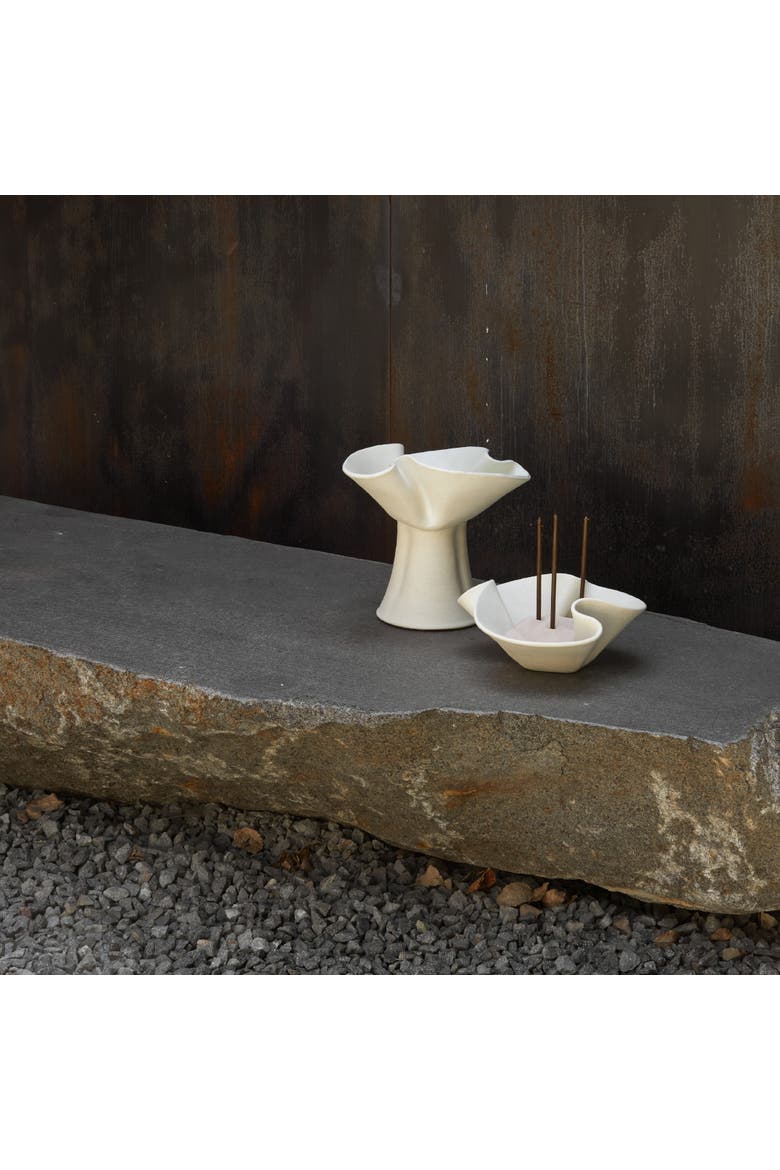 Esme Bowl, Alternate, color, Raw Blanc