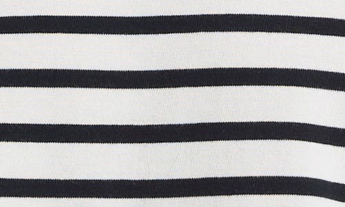 Vince Stripe Long Sleeve T-shirt In Natural/coastal
