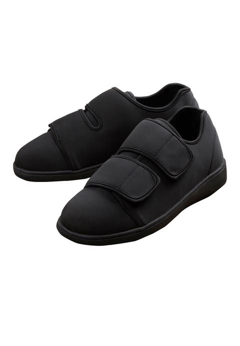 Extra Wide Antimicrobial Walking Shoe