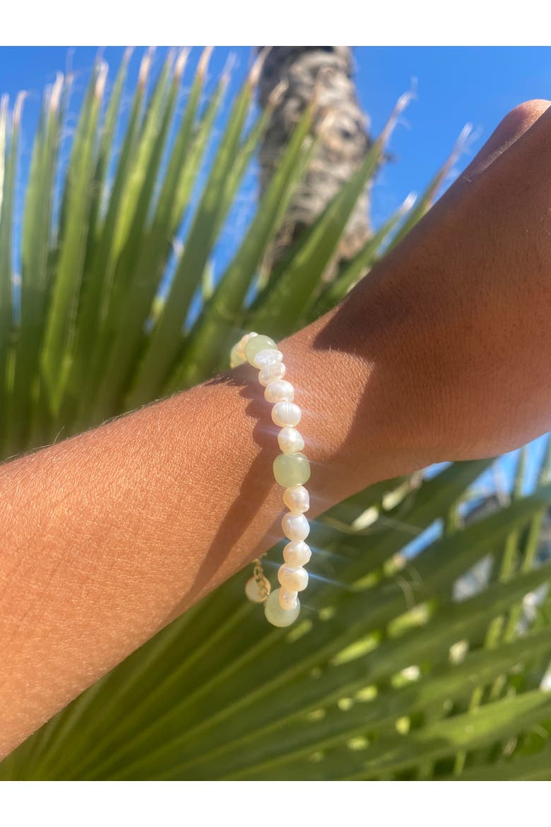Isabelle Pearl and green jade bracelet, Alternate, color, Light green