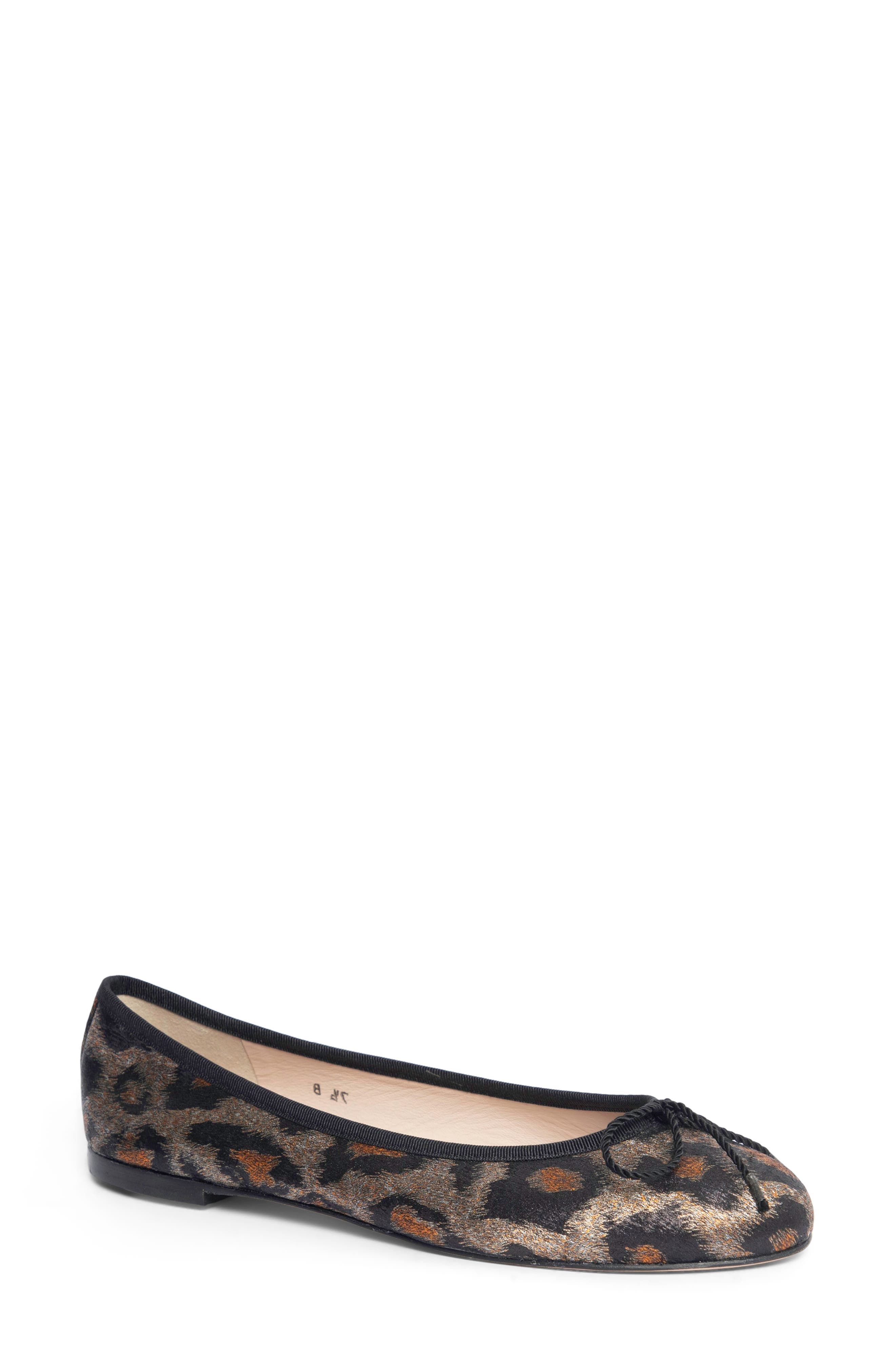 BLACK LEOPARD