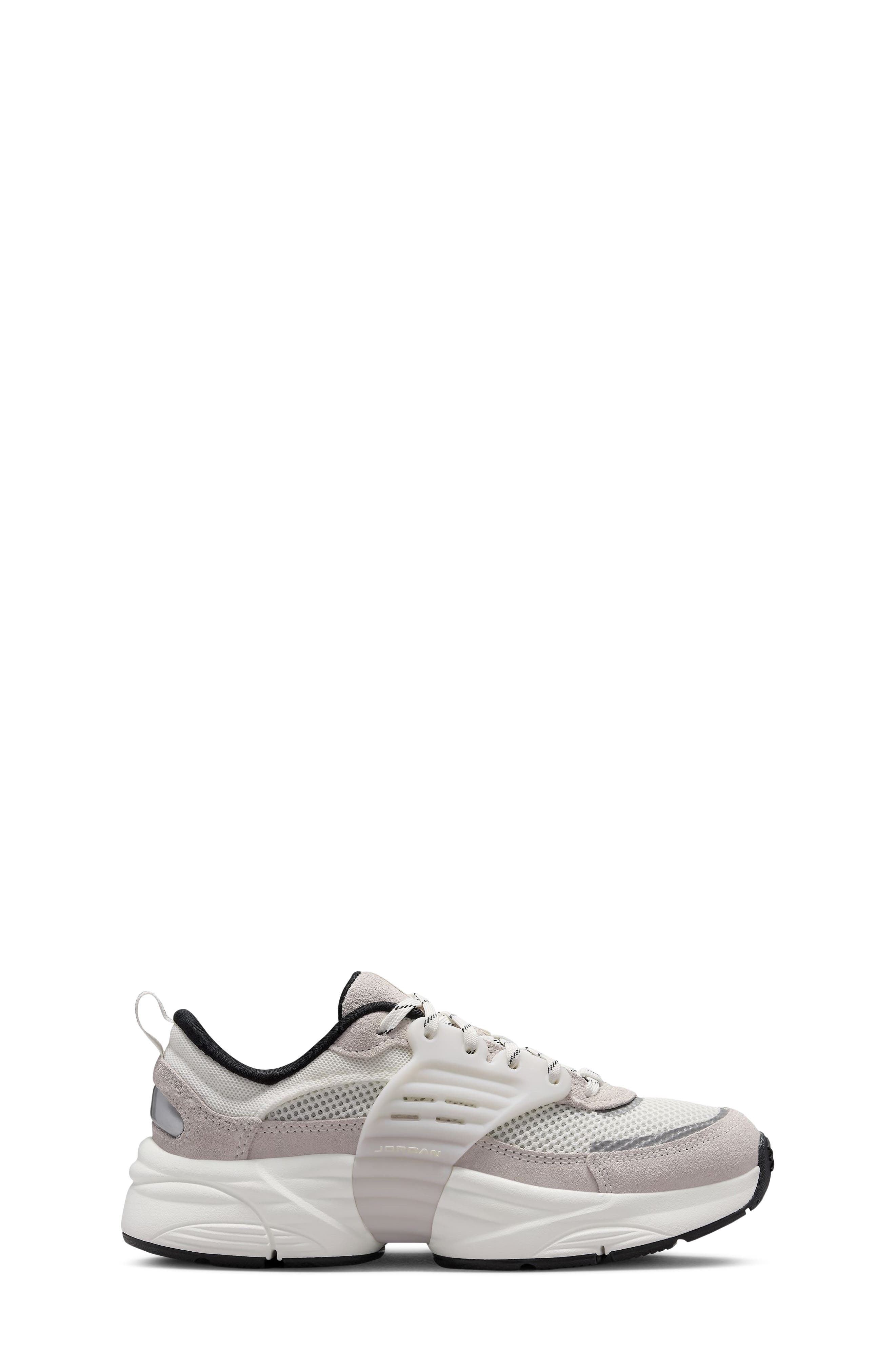 Kids' Trunner O/S Sneaker, Alternate, color, SAIL/ BLACK/ SAIL