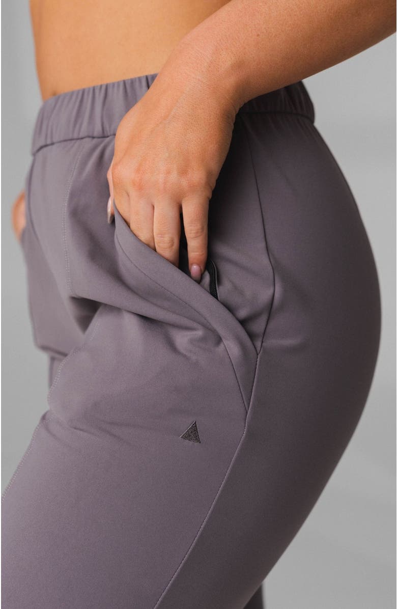 Vitality Nomad Jogger, Alternate, color, Concrete