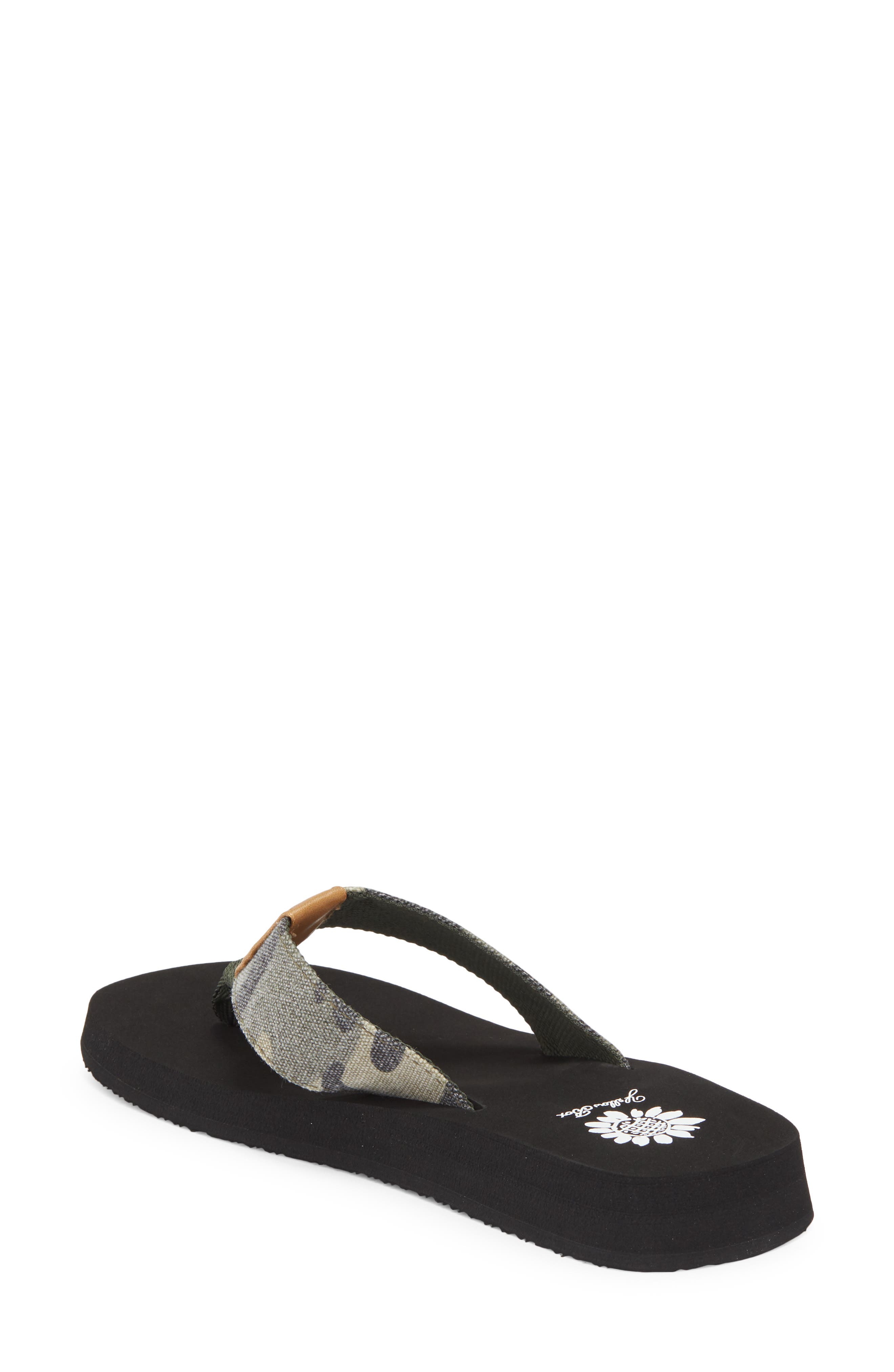 Yellow Box Premium Finwick Flip Flop, Alternate, color, Camo