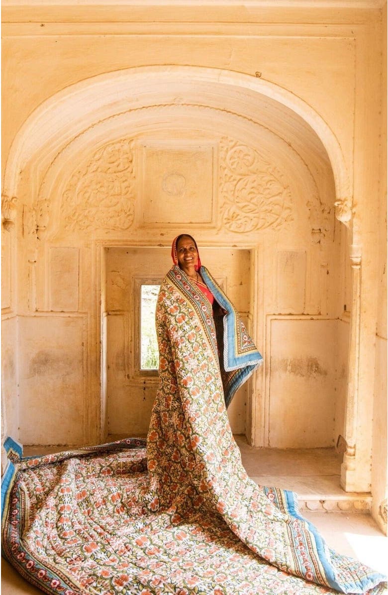 CQC LA TOPANGA Quilt Bedding Set With 2 Shams, Alternate, color, Turquise, Black, Pink