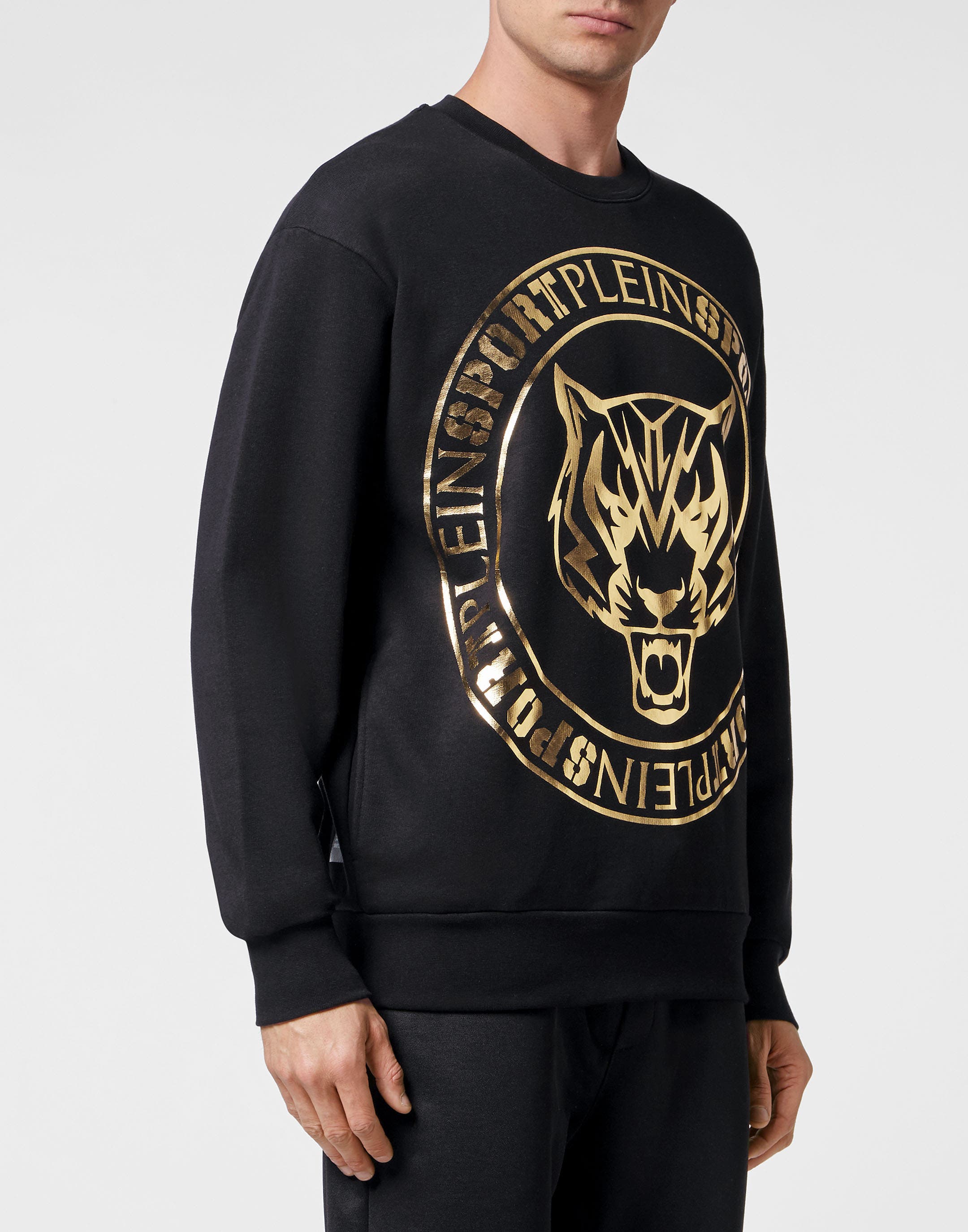 black/gold