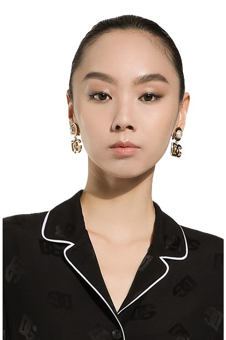 DG Logo Imitation Pearl Clip-On Earrings, Alternate, color, ZOO00 ORO